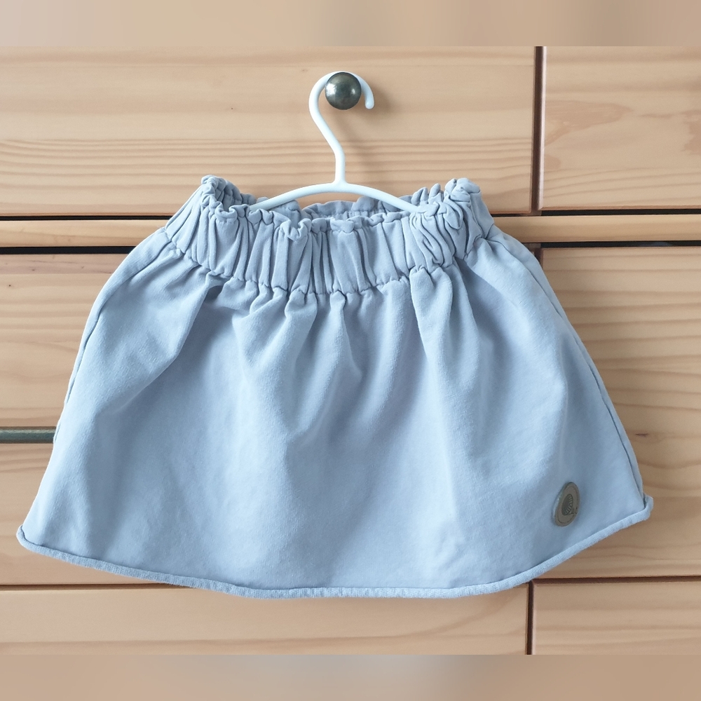 TU USZYTE Light Grey Kids Girl Skirt Warm with Elastic Waist. Size 3T To 4T.